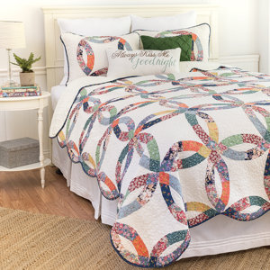 Heritage Wedding Ring Reversible Quilt Set