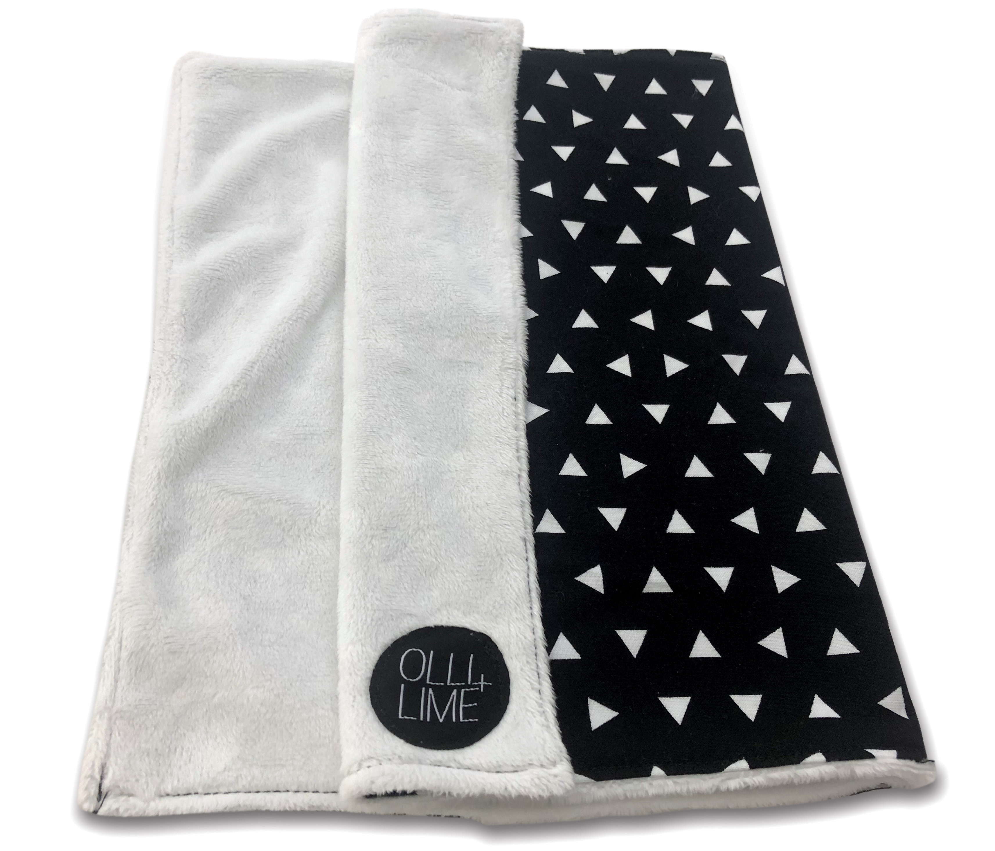 munchkin nursery organizer