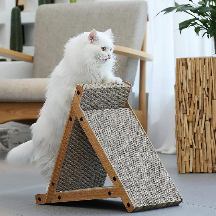 horizontal cat scratching post