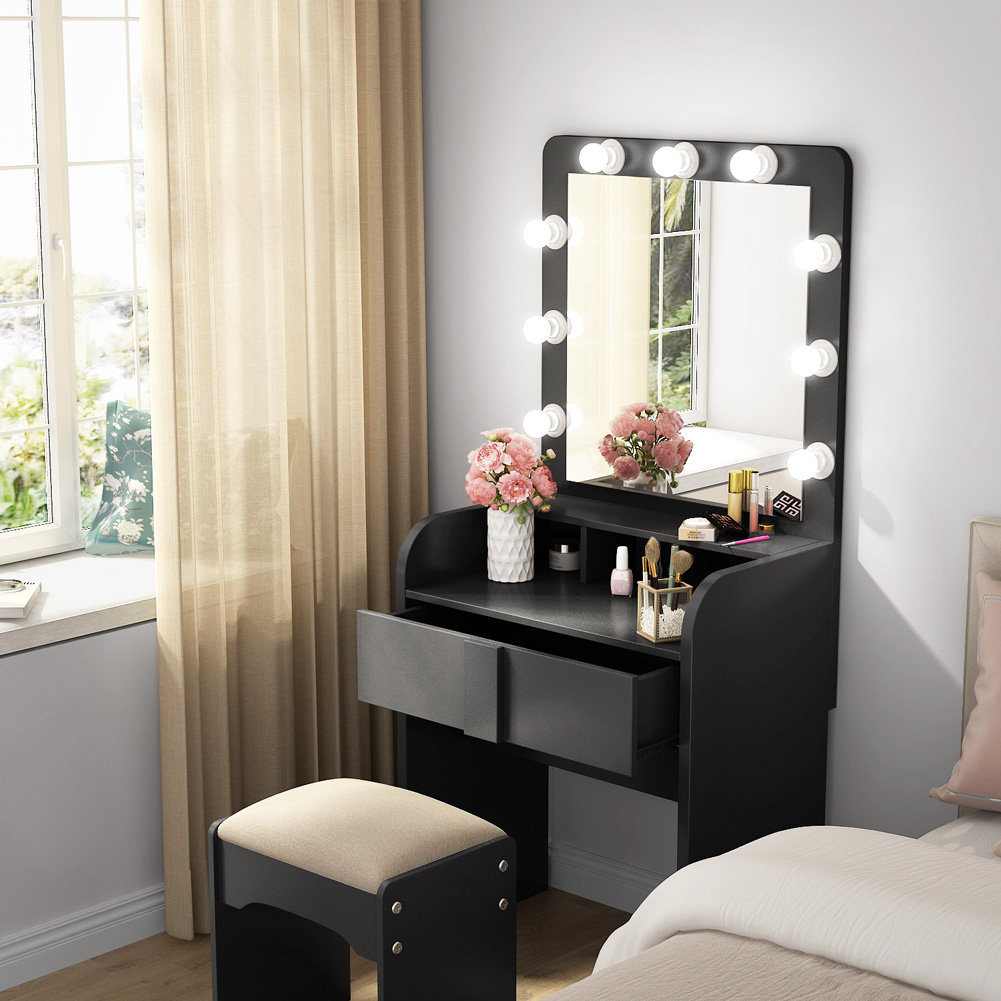 lighted dressing table