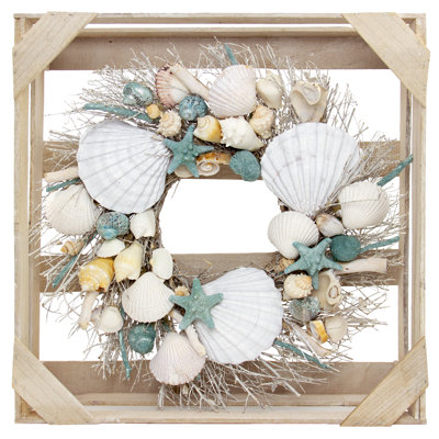Preserved 20" Seashells Wreath