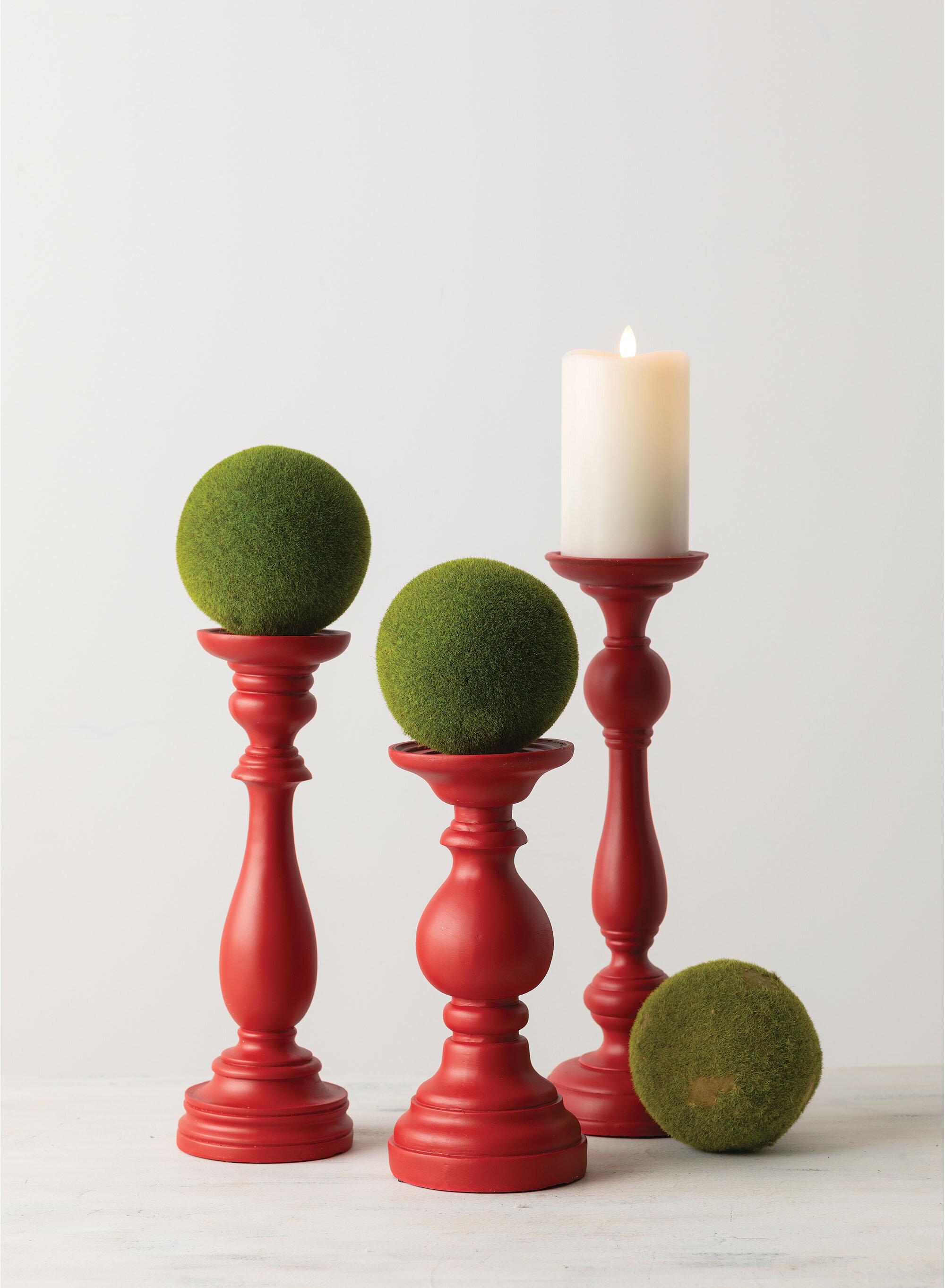 The Holiday Aisle Cottage Garden Christmas 3 Piece Ceramic Candlestick Set Wayfair