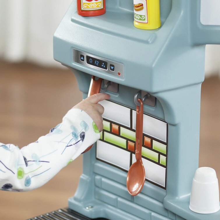 step2 best chef's toy kitchen playset