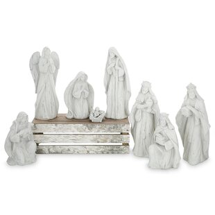 Pipka Nativity 9 Piece Set