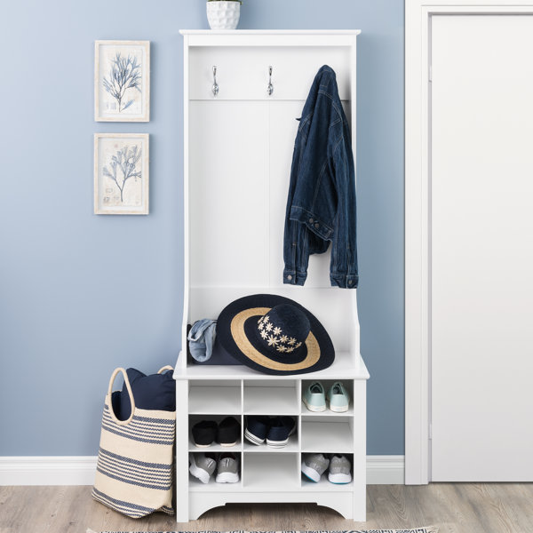 Shoe storage tree clearance