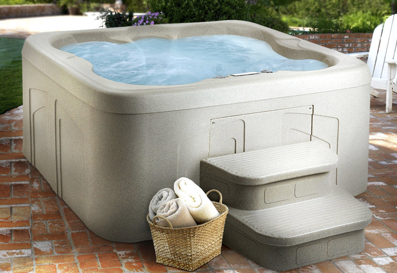 [BIG SALE] Outdoor Oasis Hot Tubs, Saunas & More You’ll Love In 2021