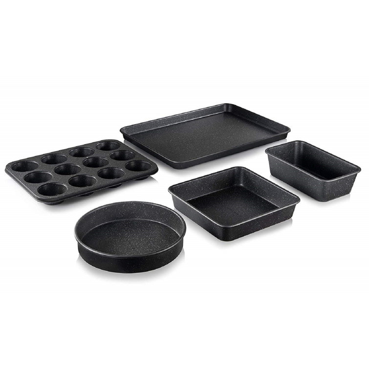 black bakeware set