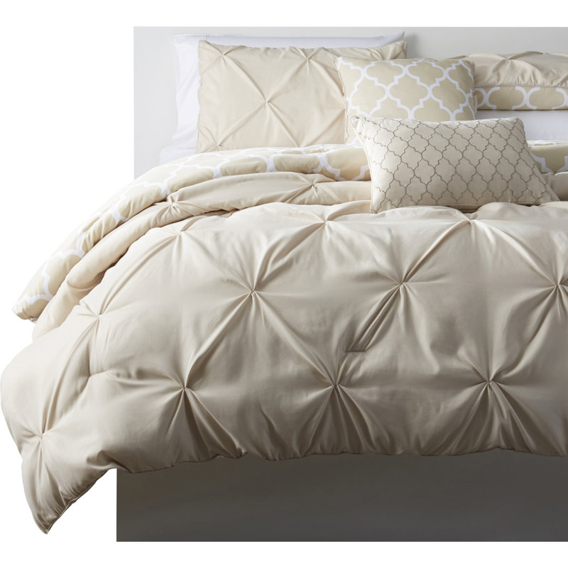 Willa Arlo Interiors Amaratha Reversible Comforter Set Reviews