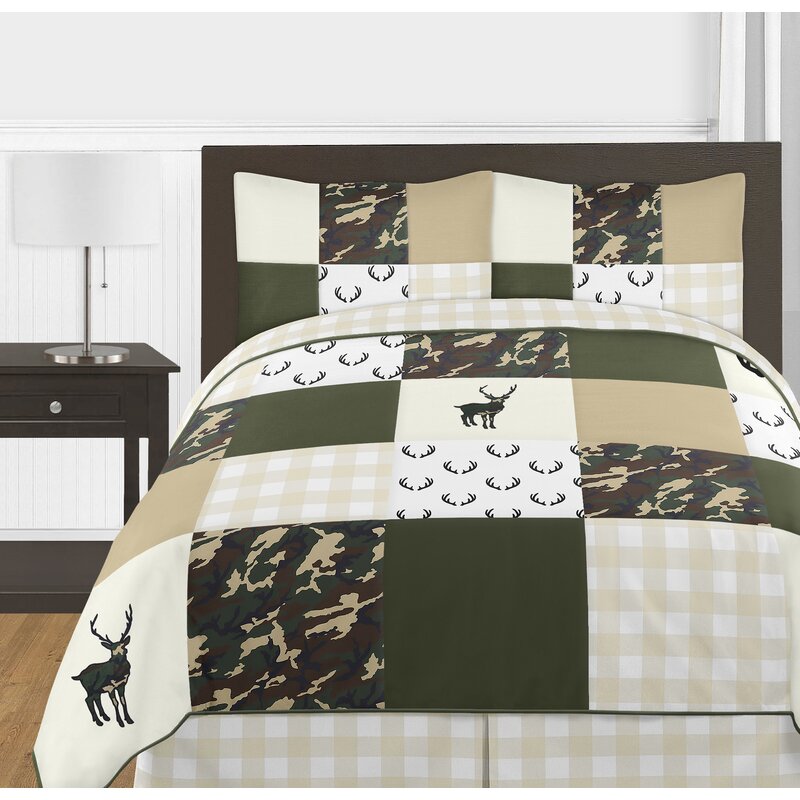 Sweet Jojo Designs Woodland Camo Reversible Comforter Set