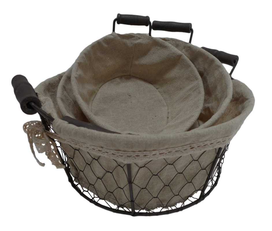 Lined chicken wire basket Fieldon Round Lined Wire Basket