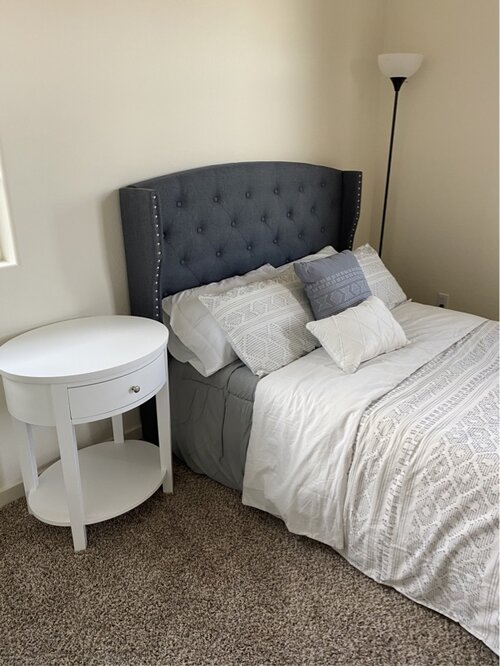 childs bedroom chair