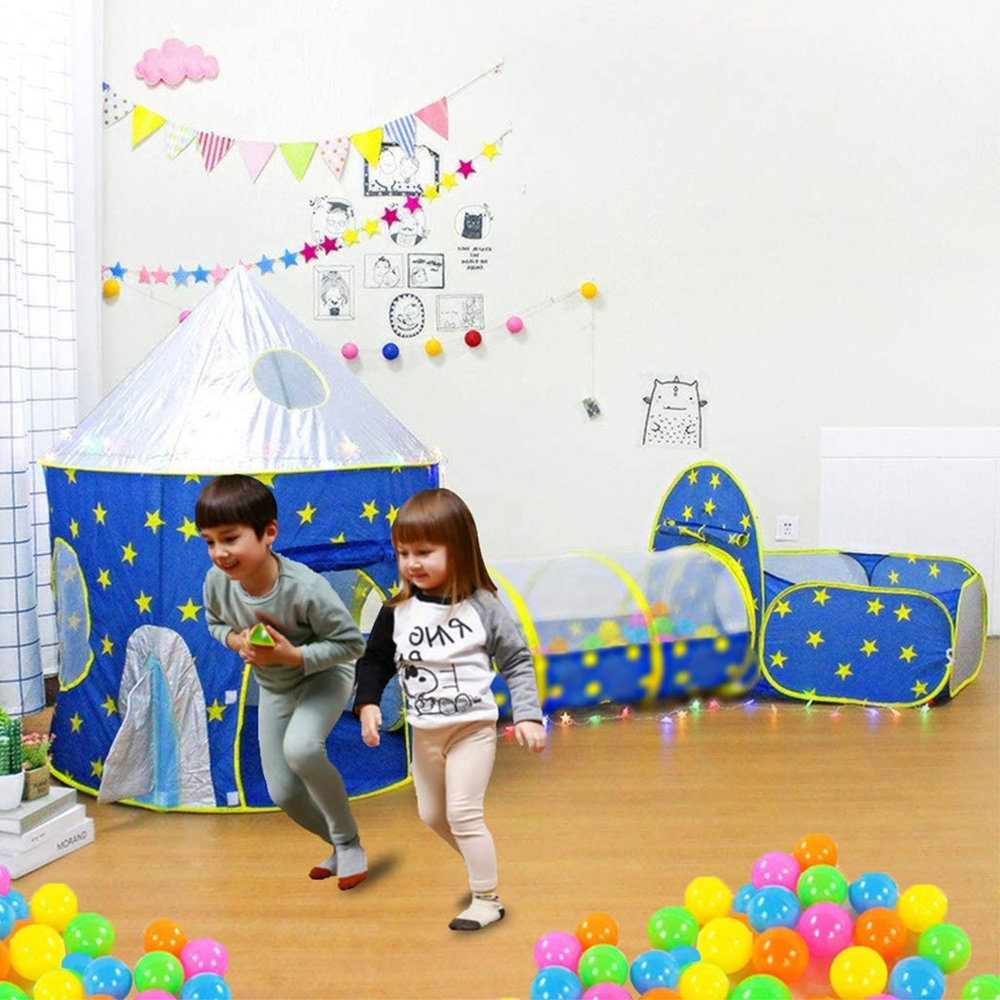 playhouse tent with tunnel