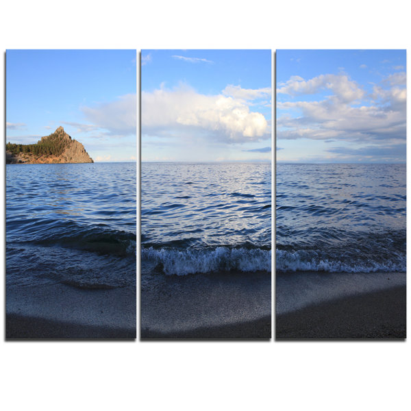 Designart Wave With Whitecaps On Lake Baikal 3 Piece Graphic Art On Wrapped Canvas Set Wayfair