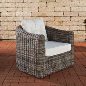 Sessel Paladru mit Kissen von Home & Haus