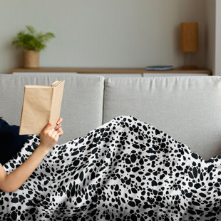 dog print fleece blanket