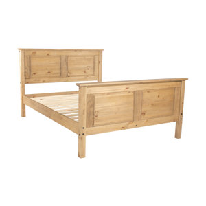 Massivholzbett Classic Corona von Home & Haus