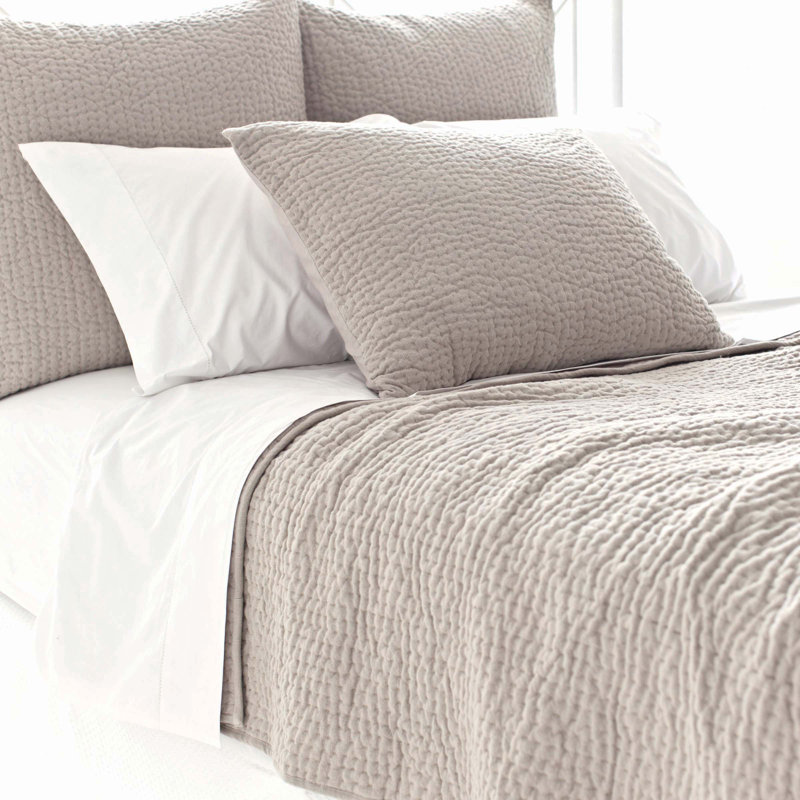 Gorgeous natural Cotton Quilt from Pine Cone Hill...Seychelles Cotton Quilt #quilt #cotton #bedding #bedroomdecor
