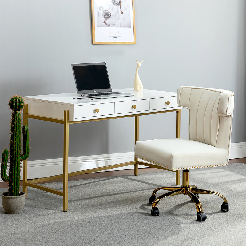 desk with chair