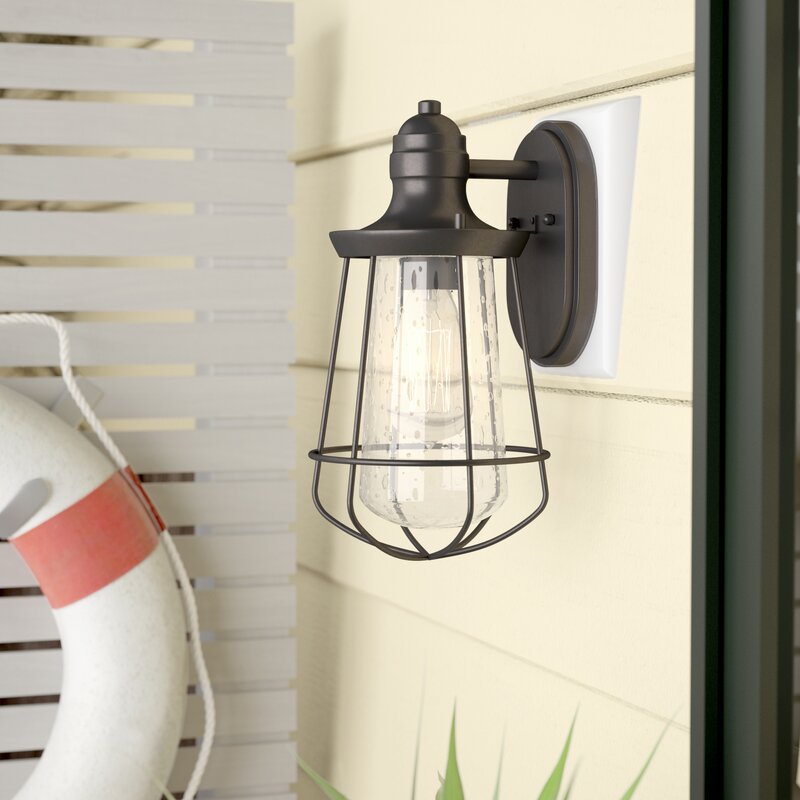 Windon 1-Light Outdoor Wall Lantern