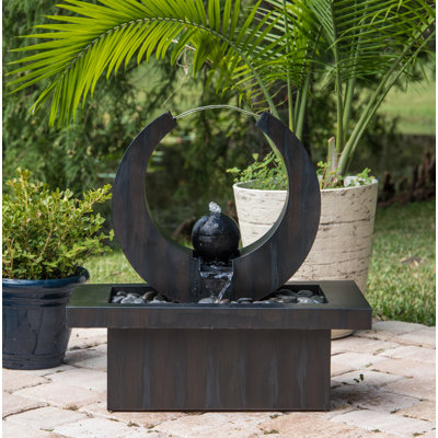 Russel Metal Fountain with Light