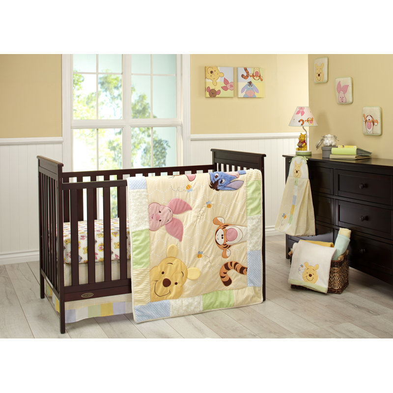 Disney Winnie The Pooh Peeking Pooh 7 Piece Crib Bedding Set