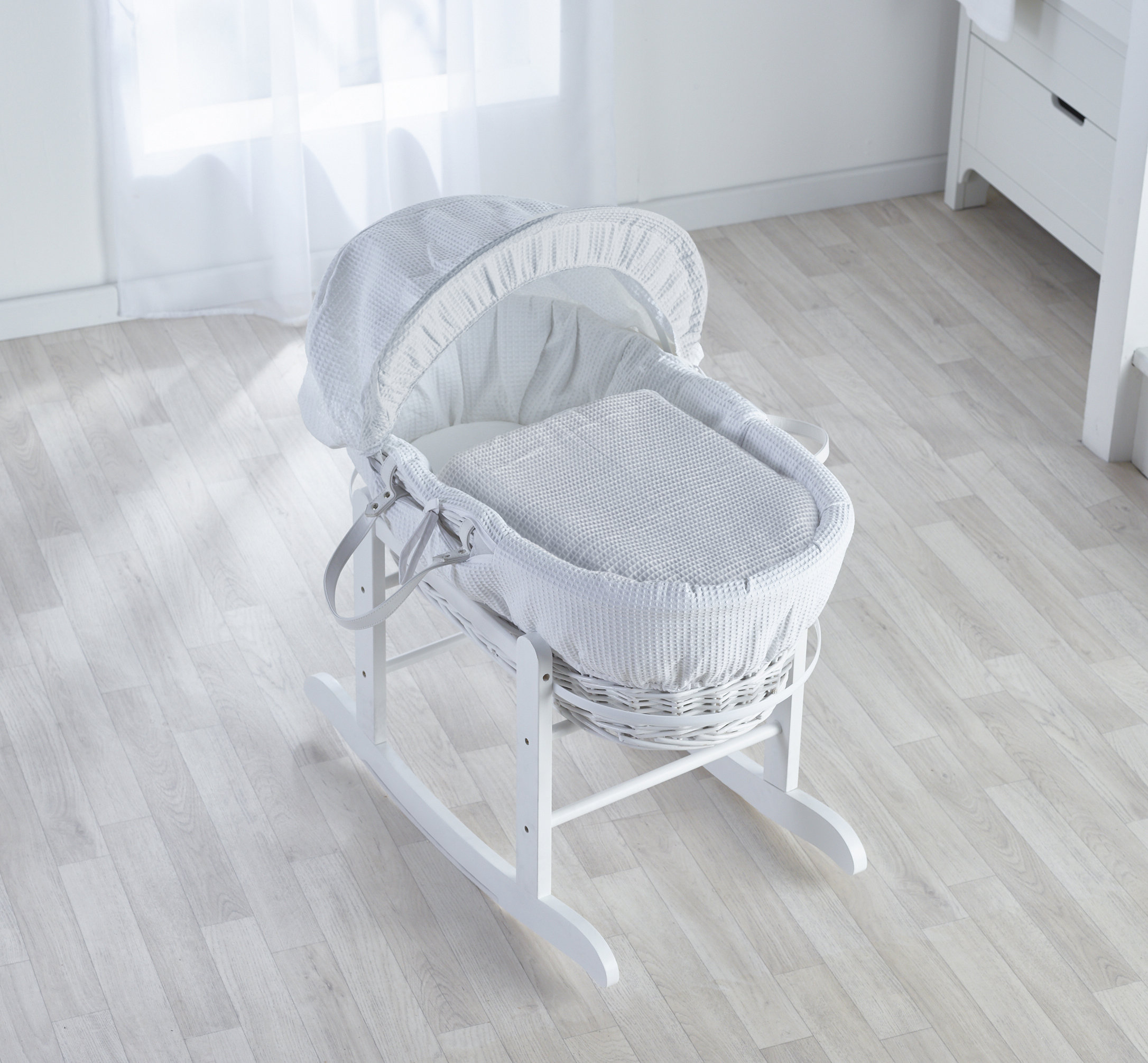 harriet bee moses basket