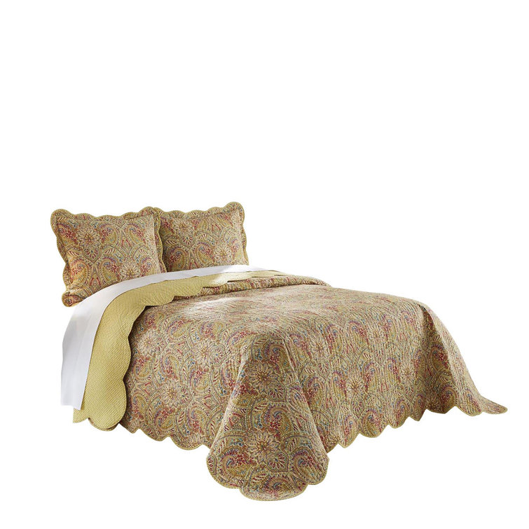 Queen Waverly Swept Away Bedspread Collection