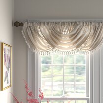 SCALLOPED VALANCE IN LEOPOLD OYSTER ~ Fits Windows 28" to 48" Wide 