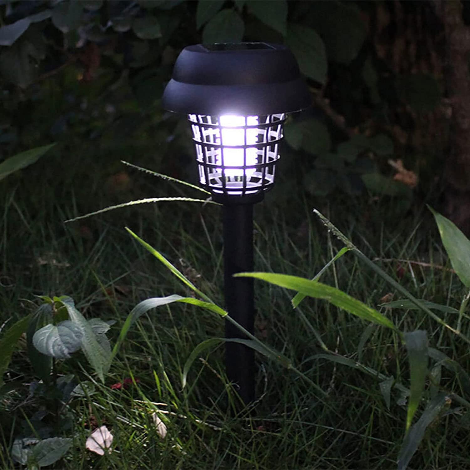 LIGHTSMAX Black Low Voltage Solar Powerd Integrated LED Pathway Light ...