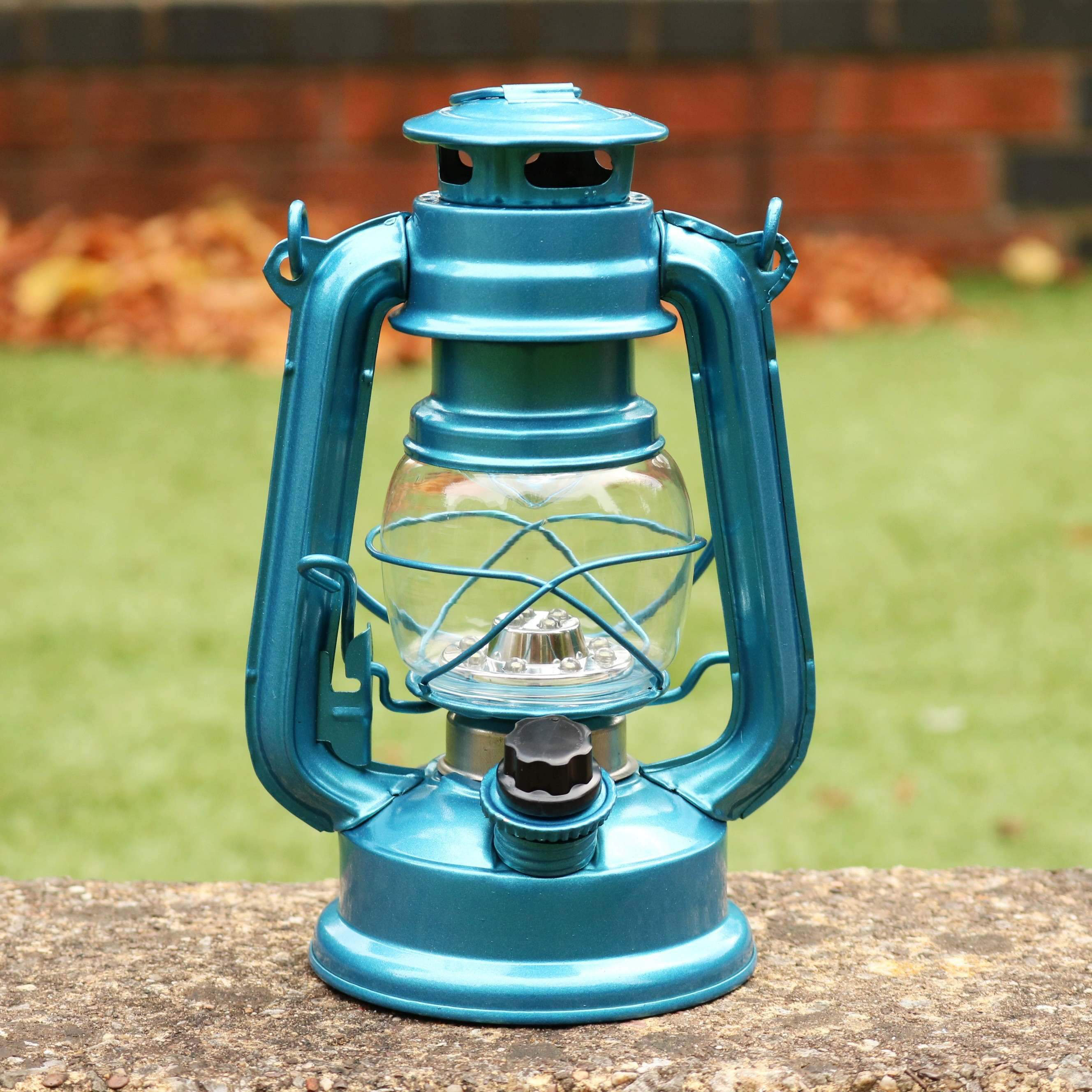 battery powered led lantern