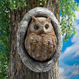 Eye Catching free flying stately Owl decorative ornament 