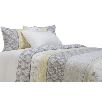Edgin Reversible Quilt Set Canora Grey Size: California King Quilt + 2 Shams