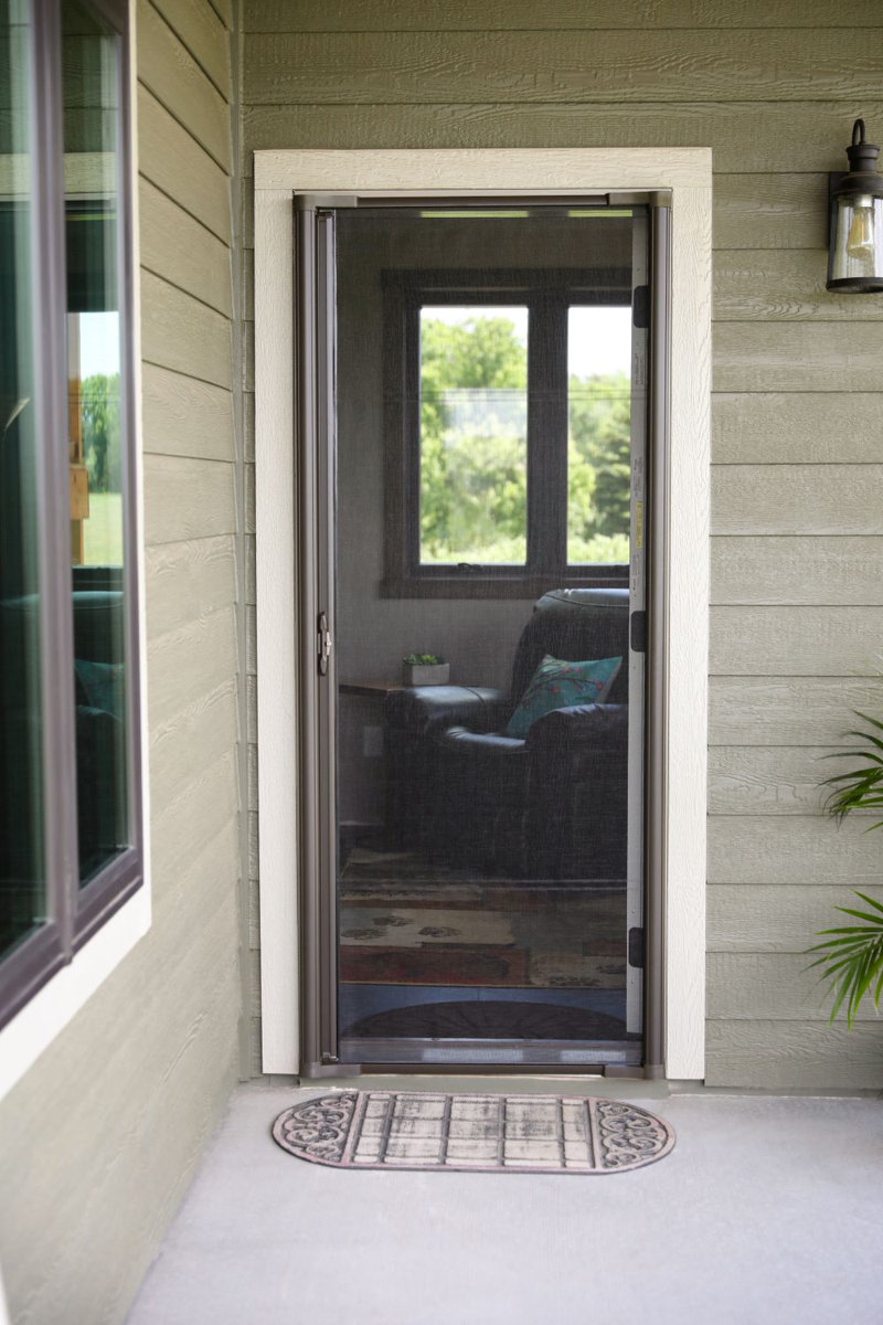 Brisa Aluminum Single Sliding Screen Doors Finish: Sandstone, Door Size: 97" x 36"