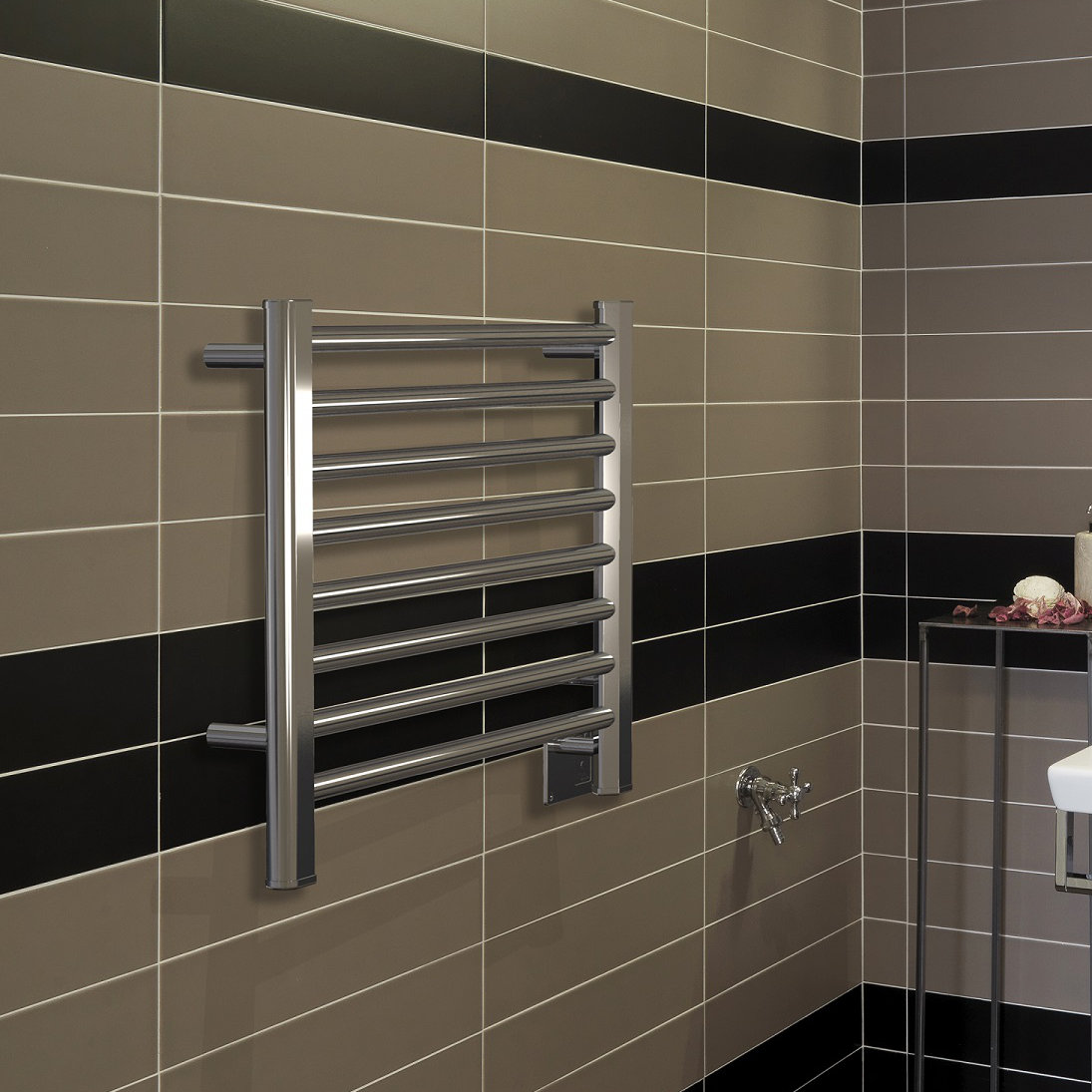 Sirio Wall Mount Electric Dual Purpose Radiator Sirio Wall Mount Electric Dual Purpose Radiator