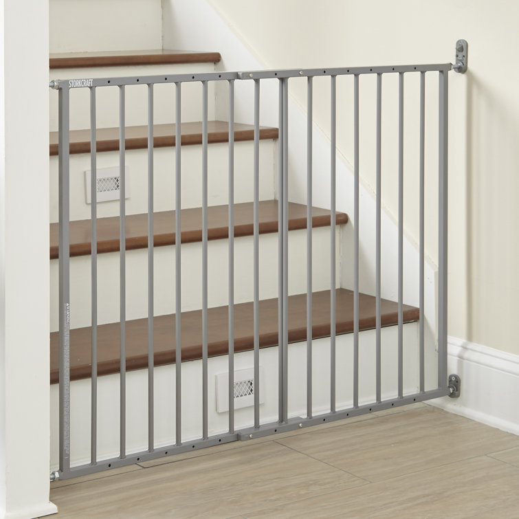 Storkcraft Easy Walk-Thru Metal Safety 