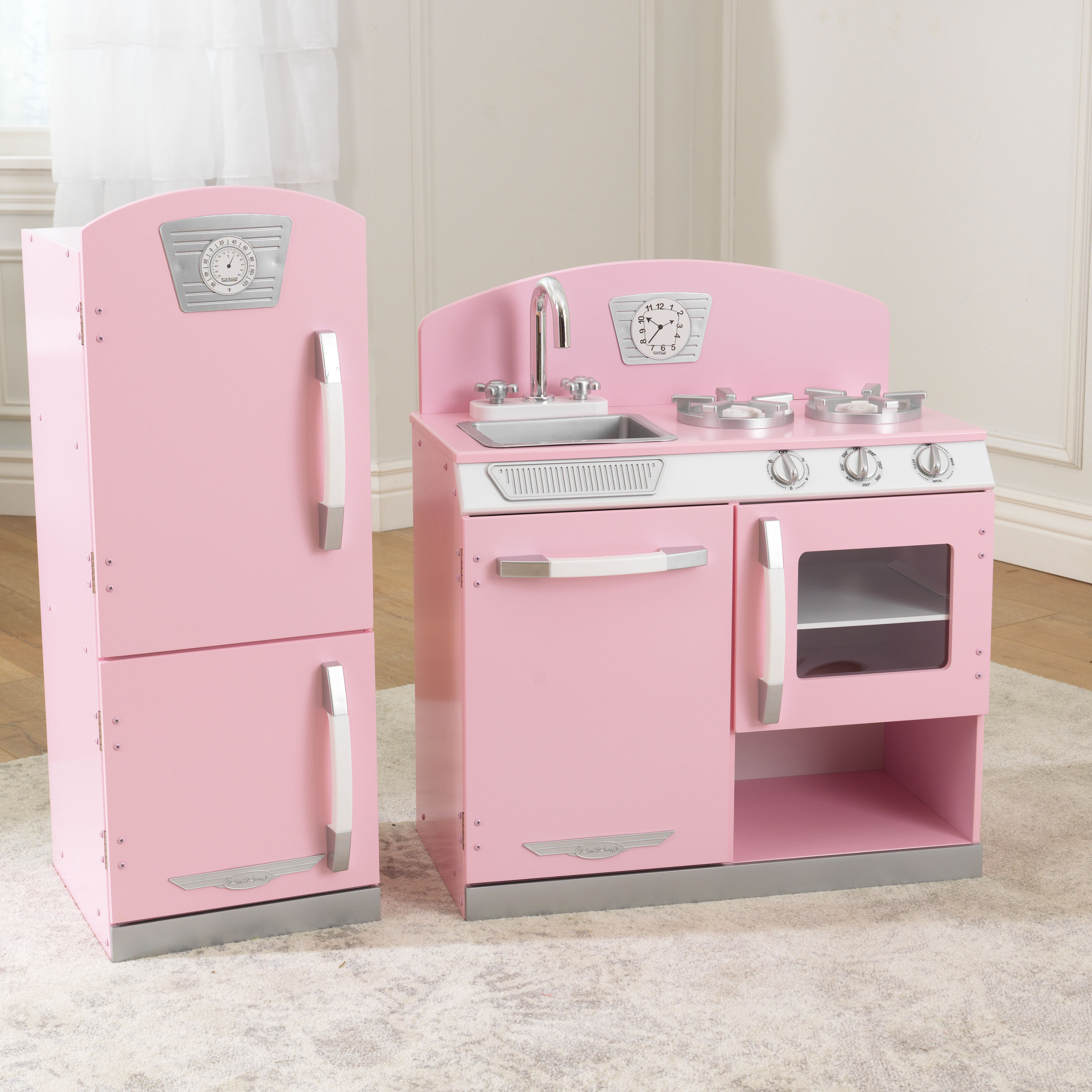 kidkraft pink retro kitchen & refrigerator