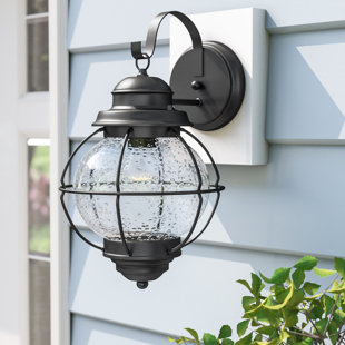 Best Cason 1-Light Outdoor Wall Lantern By Beachcrest Home Outdoor Lighting Cason 1-Light Outdoor Wall Lantern By Beachcrest Home Outdoor Lighting