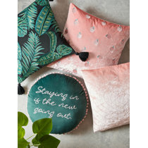 round scatter cushions