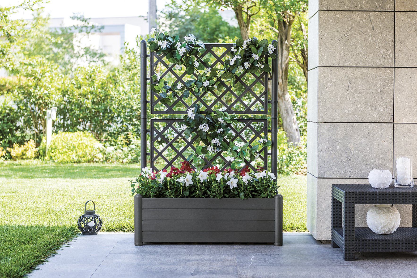 Charlton Home Encanto Plastic Planter Box With Trellis Reviews Encanto Plastic Planter Box