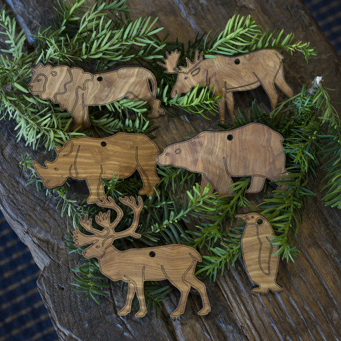 Bloomsbury Market 6 Piece Olive Wood 6 Piece Animal Holiday Shaped