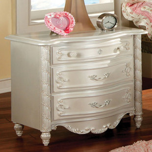 Joana 3 Drawer Nightstand by Rosdorf Park