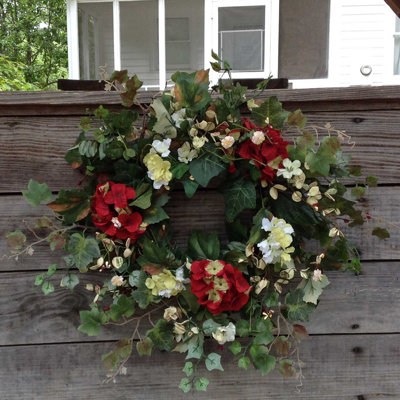 24" Red Hydrangea Wreath