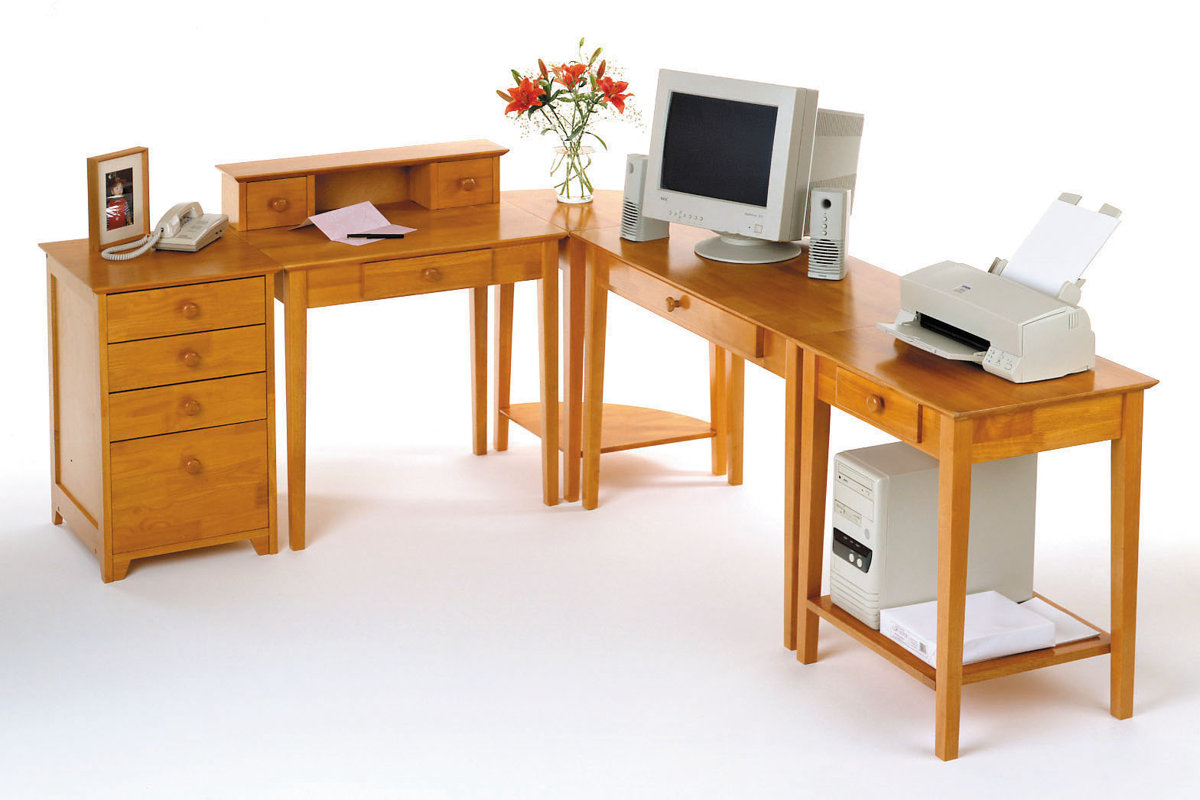 Red Barrel Studio Hilderbrand Home Office Computer Desk With Hutch Hilderbrand Home Office Computer Desk With Hutch