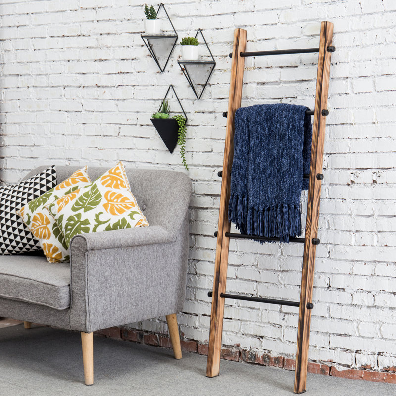 5 ft Blanket Ladder