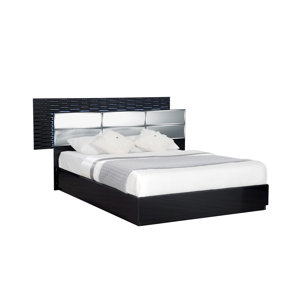 Manhattan Panel Bed by Global Furniture USA
