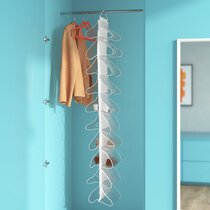 hanging shoe bolsas over door