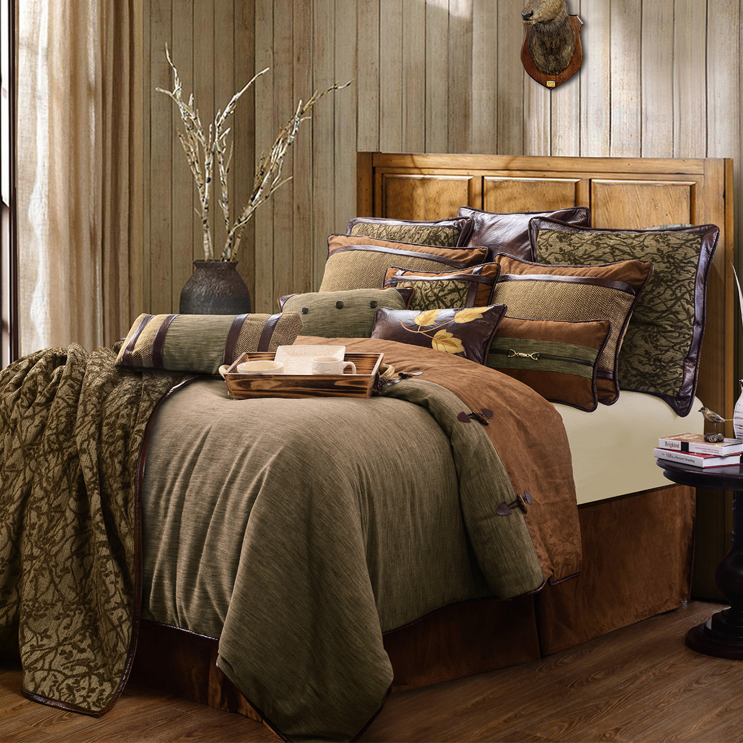 Bryker Reversible Comforter Set Loon Peak Size Queen Comforter + 4 Additional Pieces