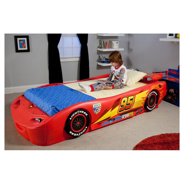 delta lightning mcqueen bed