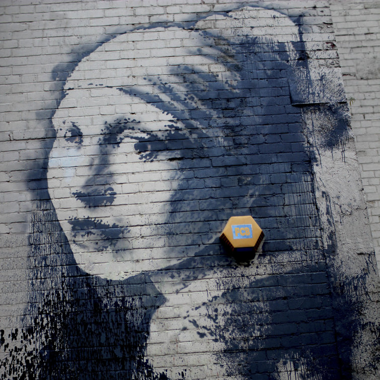 Bloomsbury Market Girl With Pearl Earring by Bansky - Unframed Painting ...