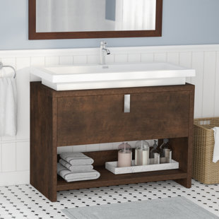 Go to store & view more images Orren Ellis Gaynelle 40